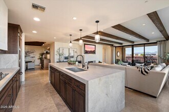 7181 E Camelback Rd in Scottsdale, AZ - Building Photo - Building Photo