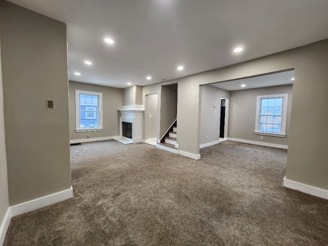 376 De Wolf Pl in Hackensack, NJ - Building Photo - Building Photo