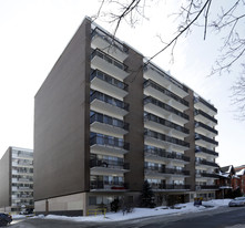 Minto James/Gilmour Apartments