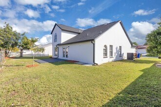 2622 Liz Ln in Kissimmee, FL - Building Photo - Building Photo