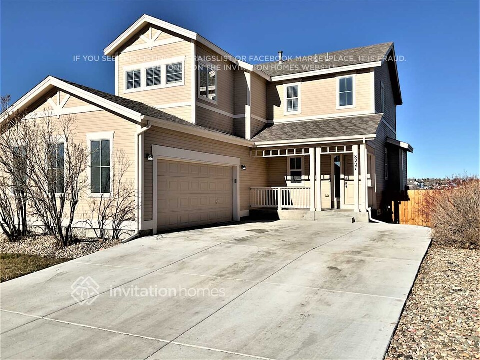 8227 Belleterre Dr in Fountain, CO - Building Photo