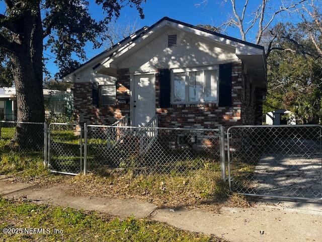 1587 W 19th St in Jacksonville, FL - Building Photo