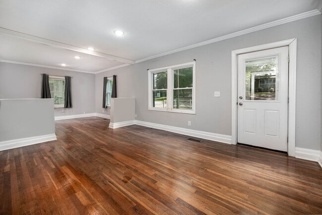 120 E Screven St in Milledgeville, GA - Building Photo - Building Photo