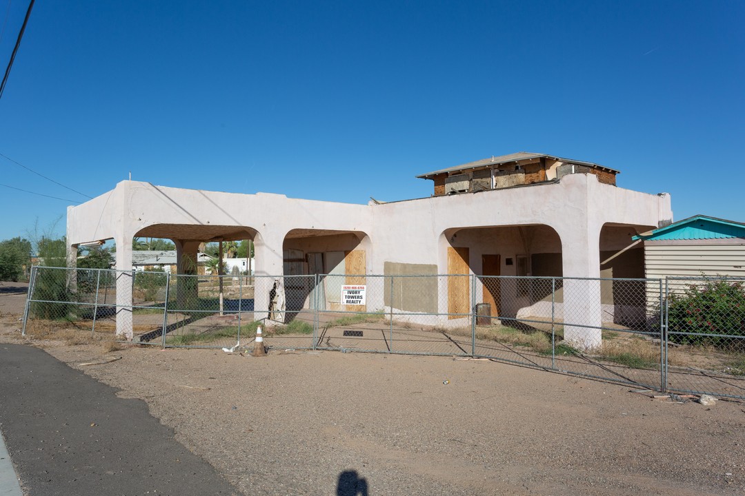 708 W Gila Bend Hwy in Casa Grande, AZ - Building Photo