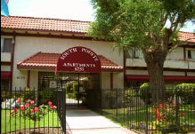 South Pointe in North Hollywood, CA - Foto de edificio - Building Photo