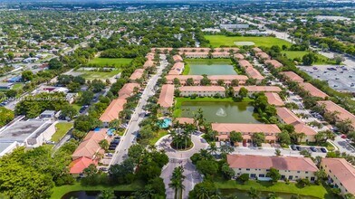 3237 NW 32nd Terrace in Lauderdale Lakes, FL - Building Photo - Building Photo