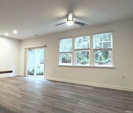 135 Orvis Dr in Holly Springs, NC - Building Photo - Building Photo