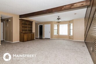 2013 Bonnycastle Ln in Yukon, OK - Building Photo - Building Photo