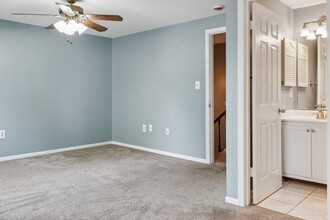 9 Alderleaf Ct in Germantown, MD - Building Photo - Building Photo
