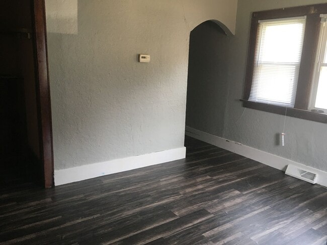 313 Dearborn Ave in Waterloo, IA - Building Photo - Building Photo