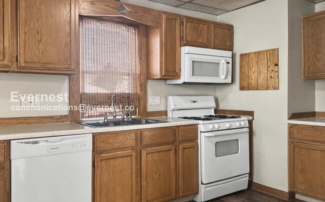 1187 Murray Ave in Akron, OH - Building Photo - Building Photo