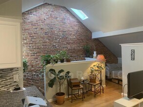 315 Meridian St in Boston, MA - Foto de edificio - Building Photo