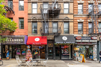 106 Macdougal St in New York, NY - Building Photo - Building Photo