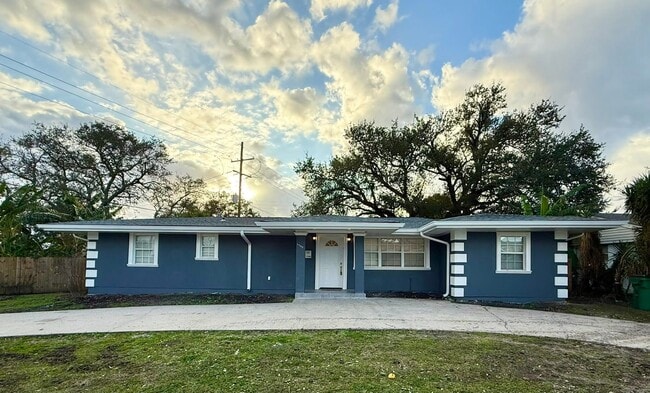 property at 3300 Bissonet Dr