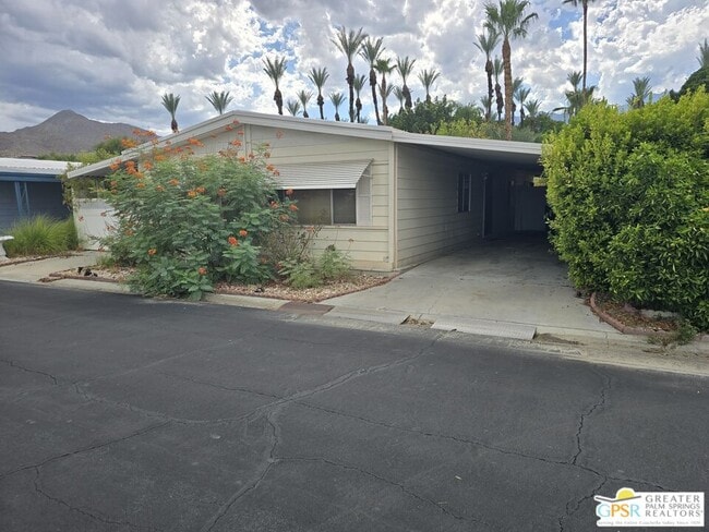 329 San Domingo Dr in Palm Springs, CA - Building Photo - Building Photo