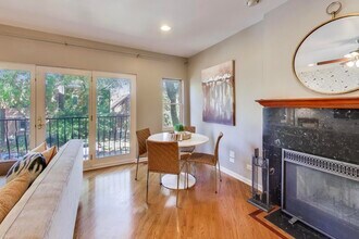 2733 W Potomac Ave in Chicago, IL - Building Photo - Building Photo