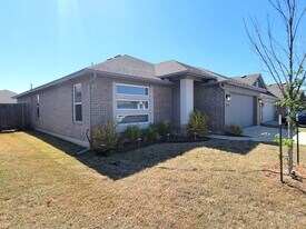 18641 Cantar Dr in Edmond, OK - Building Photo
