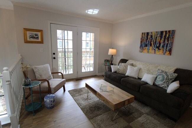 515 Chesterfield Ave