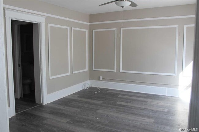 211 Winnikee Ave in Poughkeepsie, NY - Building Photo - Building Photo