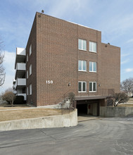 150 E Grand Ave in Bensenville, IL - Building Photo - Building Photo