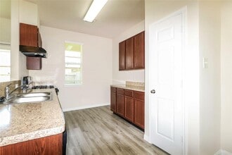 12303 Ghita Lane in Houston, TX - Building Photo - Building Photo