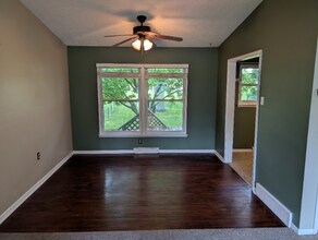 524 Cactus Dr in Belton, MO - Building Photo - Building Photo