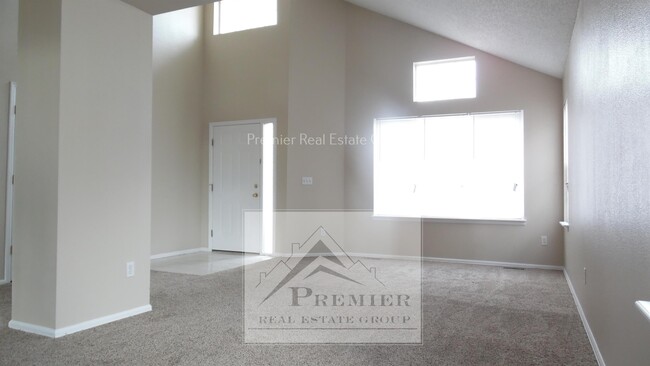 5831 Instone Cir in Colorado Springs, CO - Building Photo - Building Photo