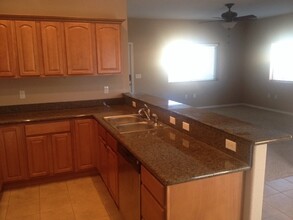 3009 Elizabeth Ct in Clovis, NM - Building Photo - Building Photo