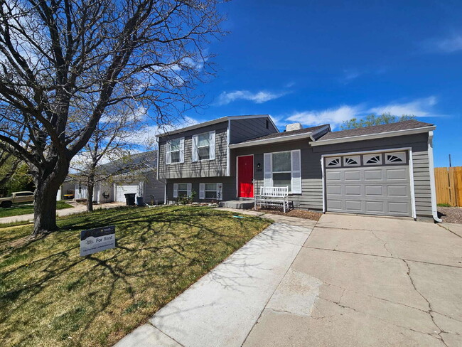 property at 20105 E Coolidge Dr
