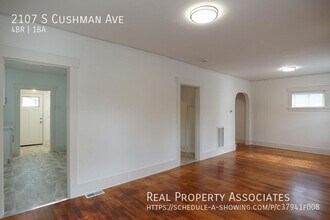 2107 S Cushman Ave in Tacoma, WA - Building Photo - Building Photo