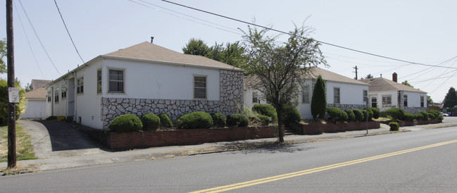 3424 SE 52ND Ave in Portland, OR - Building Photo - Building Photo