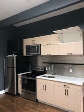 1915 Palmetto St, Unit 2R in Ridgewood, NY - Foto de edificio - Building Photo