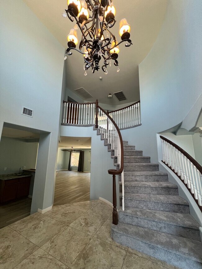 1702 Wicklow Way in Henderson, NV - Building Photo - Building Photo