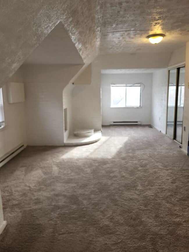 7543 Melrose St in Pittsburgh, PA - Building Photo - Building Photo