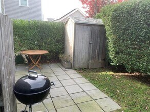 28 Bacheller St in Newport, RI - Building Photo - Building Photo