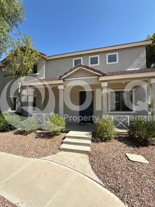 property at 3834 E Santa Fe Ln