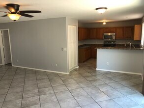 11818 W Sunnyside Dr in El Mirage, AZ - Building Photo - Building Photo