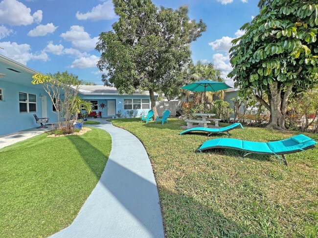 2695 SE 1st Ct in Pompano Beach, FL - Building Photo - Building Photo