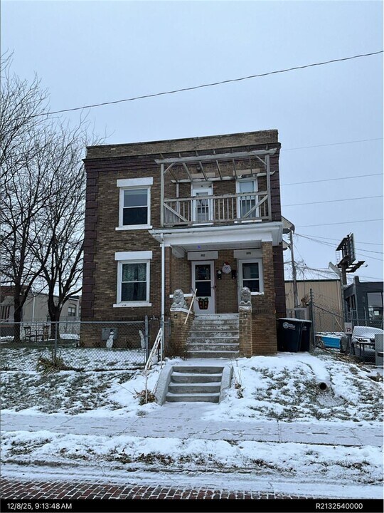 1959 Jones St in Omaha, NE - Building Photo