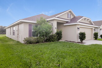 7164 Wirevine Dr in Brooksville, FL - Foto de edificio - Building Photo