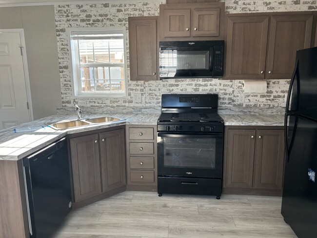 property at 2121 Panhandle Rd