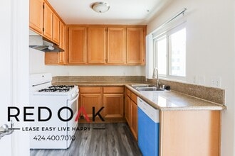 319 S Westlake Ave, Unit 108 in Los Angeles, CA - Building Photo - Building Photo