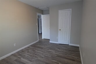 7806 Beckley St in Houston, TX - Building Photo - Building Photo