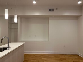 1216 Broadway in Cincinnati, OH - Building Photo - Building Photo