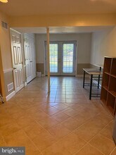 19 Allenhurst Ct in Gaithersburg, MD - Building Photo - Building Photo