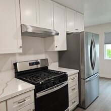 1051 Springfield St in Upland, CA - Building Photo - Building Photo