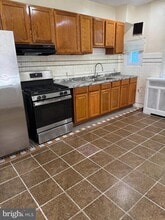 6630 Haddington Ln in Philadelphia, PA - Building Photo - Building Photo