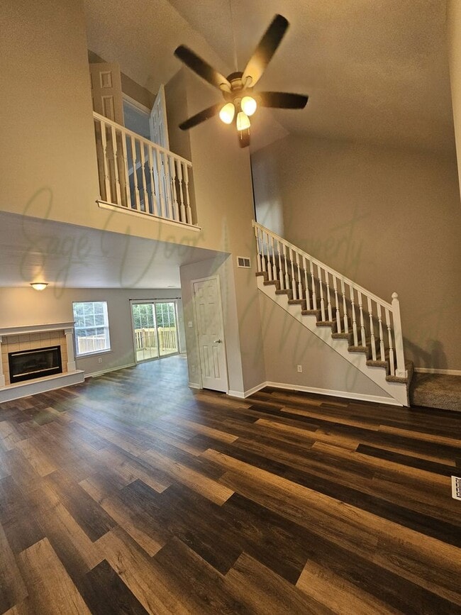 5029 NW Nantucket Dr in Blue Springs, MO - Building Photo - Building Photo