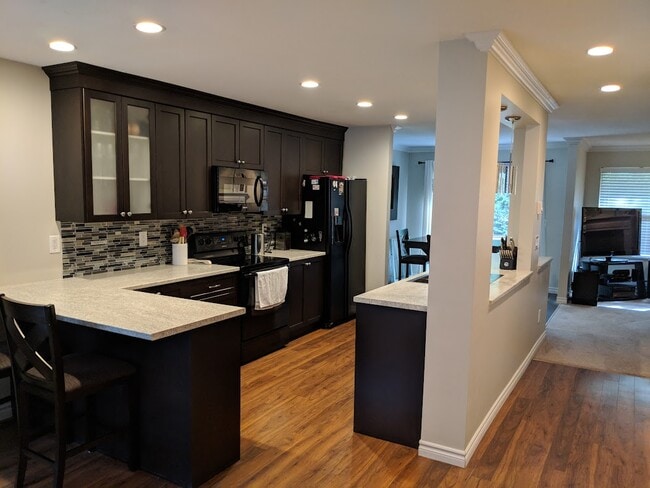 36060-36060 Old Yale Rd in Abbotsford, BC - Building Photo - Building Photo