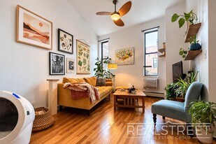 Designer Loft | 2 Bed / 2 Bath | ~1,000 SF | 12’ Wood Ceilings | Prime Prospect Heights in Brooklyn, NY - Building Photo